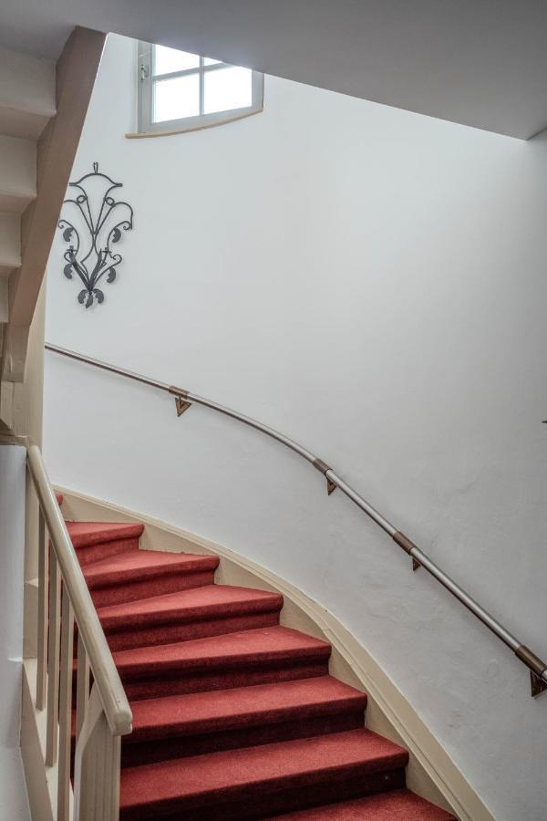Eventlocation & Hotel Schloss Neuburg Obrigheim Luaran gambar